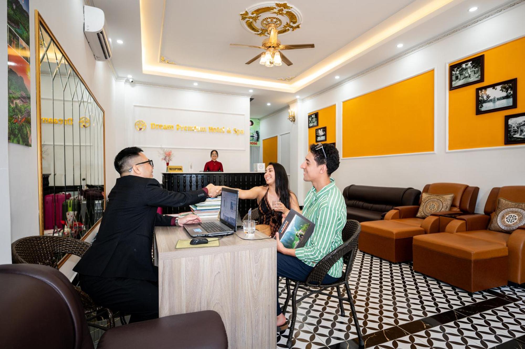 Dream Premium Hotel & Spa Ханой Экстерьер фото